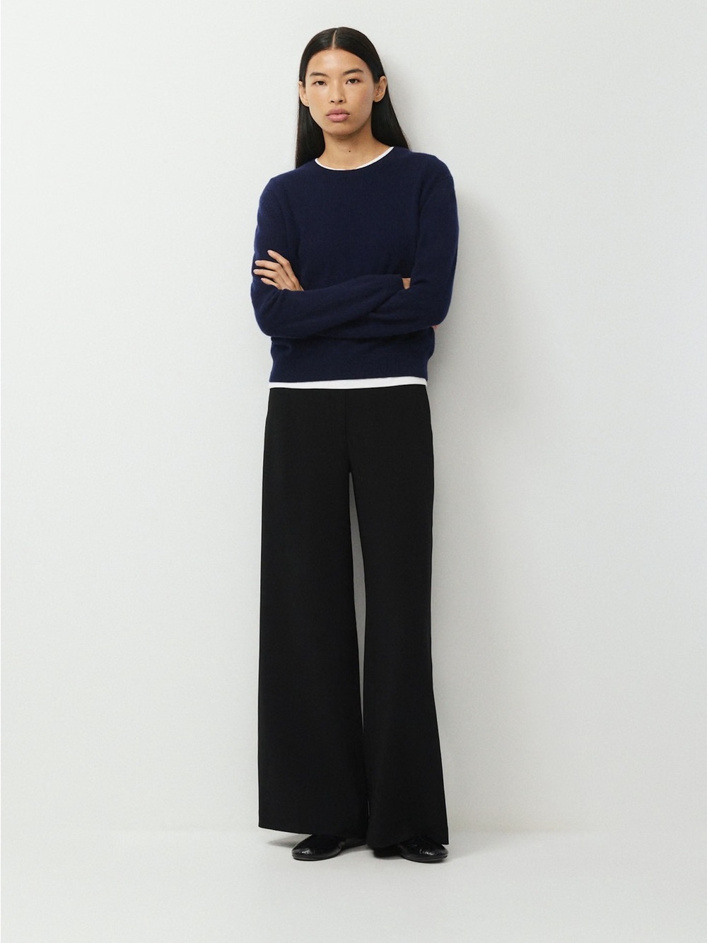 aritzia black pleated leeway pant